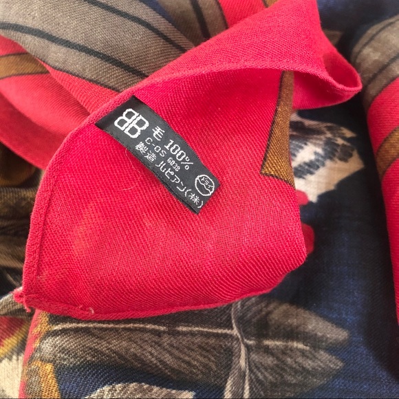 Balenciaga scarf - Picture 4 of 9